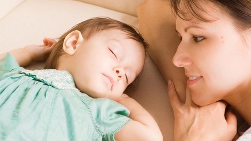 Сила материнской любви: подари своему ребенку здоровье с помощью этого метода