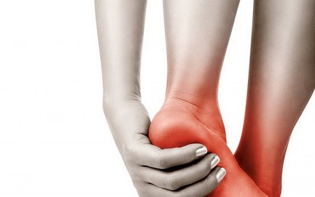 8 тревожных проблем с ногами указывают на серьезные заболевания