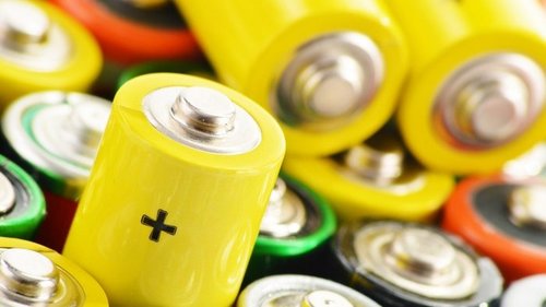 Как проверить заряд батарейки без тестера