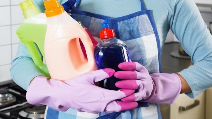 Большая весенняя уборка: 8 ошибок, которые могут подорвать наше здоровье
