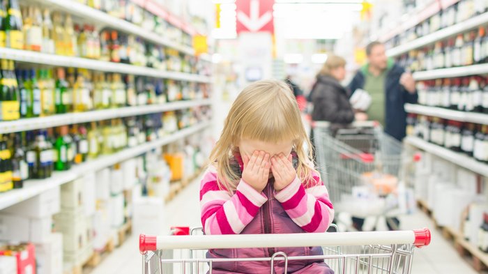 5 способов пойти с ребенком в супермаркет и не разориться