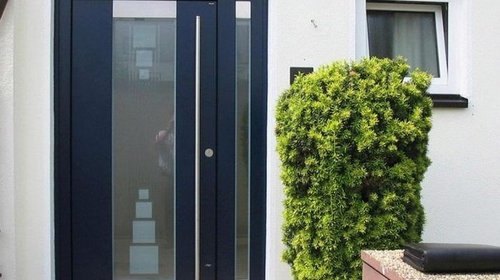 Как правильно выбирать алюминиевые двери?