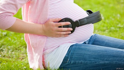 Что слушать во время беременности