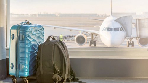 Рюкзак для путешествий самолетом с маленькими детьми: берем все необходимое в ручную кладь
