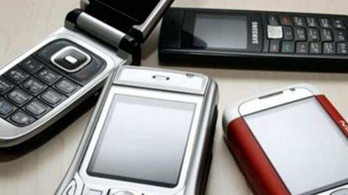 Чем старые мобилки лучше смартфонов: топ-5 превосходных функций