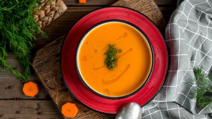 Морковно-имбирный суп: вкусное блюдо при минимуме усилий