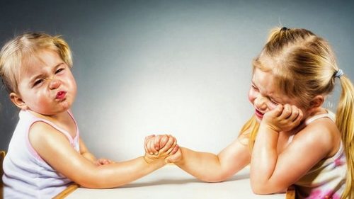 Как поссорить своих детей? 8 вредных советов