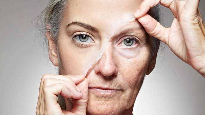 Женская кожа и морщины: маленькие хитрости в борьбе со старением кожи