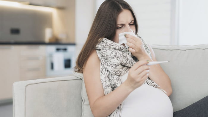 Как лечить кашель при беременности?