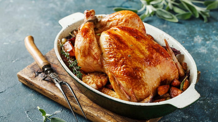Сочное мясо: интересные рецепты запеченной курицы