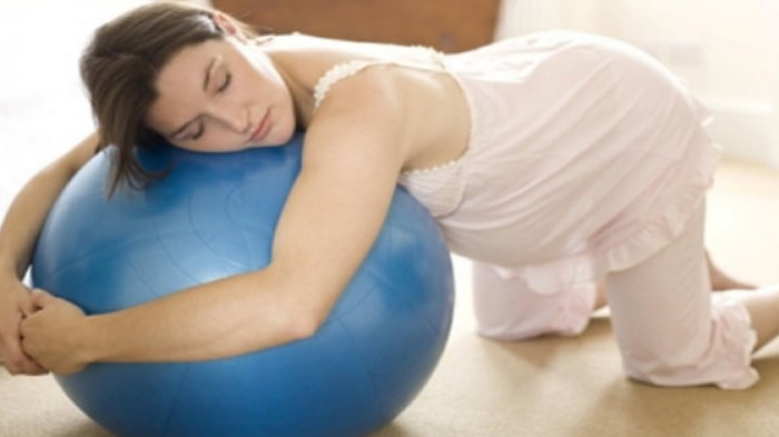 Фитбол для беременных: упражнения с удовольствием