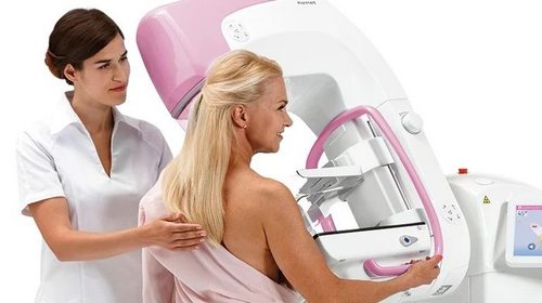 Когда следует записываться на маммографию и кому?