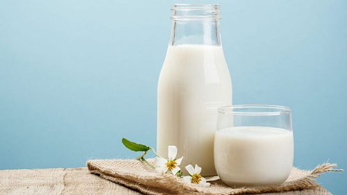 Как узнать, не разбавлено ли молоко: способы проверки в домашних ...