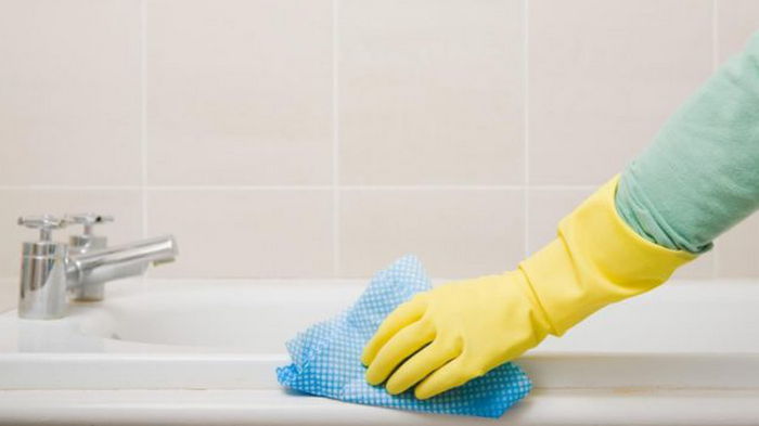 Как почистить ванну содой и лимонной кислотой