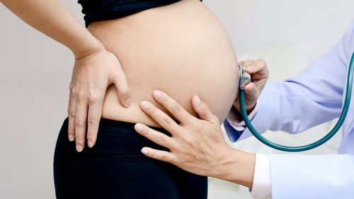Болит пупок при беременности