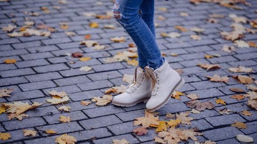 Три доступных способа защиты обуви от влаги и грязи: простая инст...