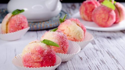 Нежное пирожное «Персик»: красивый праздничный десерт
