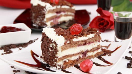 Роскошный Шварцвальдский торт: как приготовить шоколадно-вишневый...
