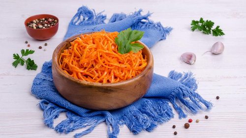 Острая морковь по-корейски с перцем чили