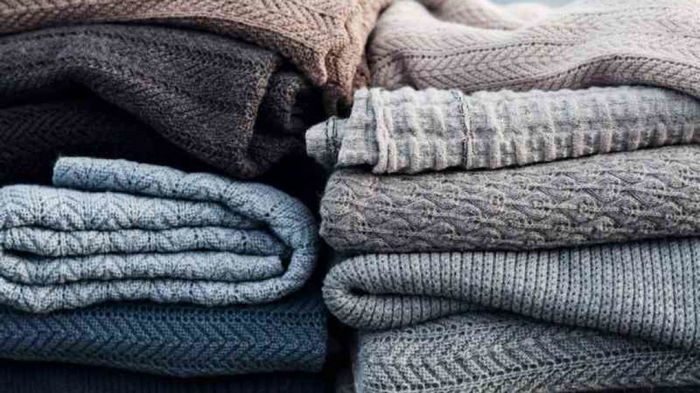 Как стирать шерстяные вещи: 5 советов, чтобы не испортить любимый свитер