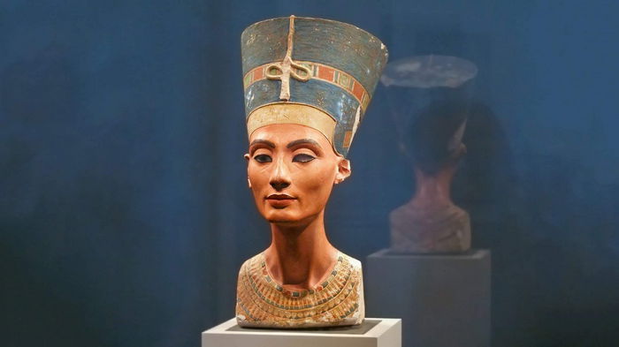 Назван шокирующий секрет красоты Нефертити: травила себя каждый день