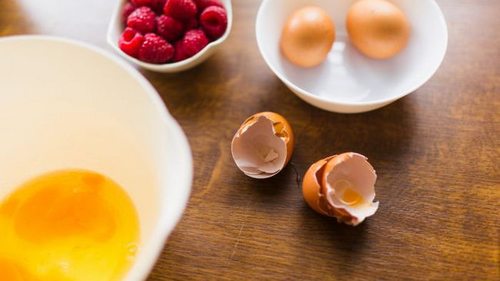 Почему нельзя выбрасывать яичную скорлупу и как ее использовать повторно