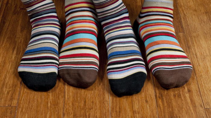 Как использовать старые носки в быту: пожалеете, что раньше выбрасывали