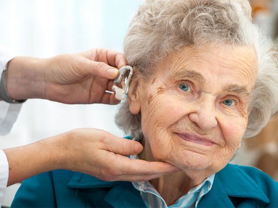 Выбор слухового аппарата для пожилого человека