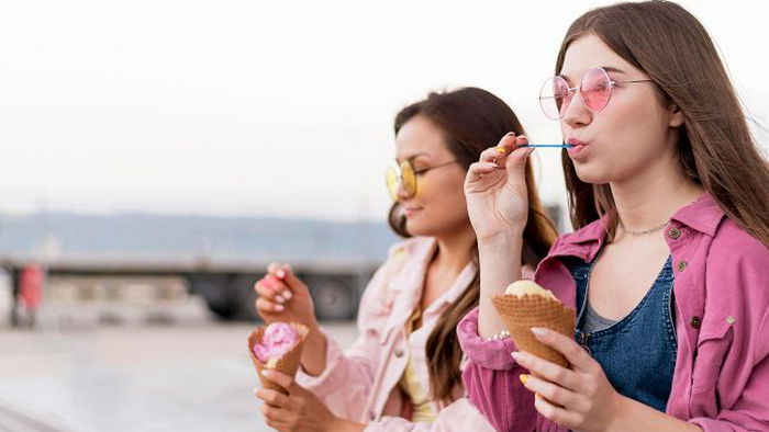 Диетолог назвал три продукта, которые не стоит есть летом, если хотите похудеть