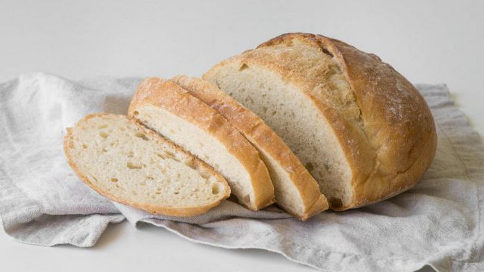 Где лучше всего хранить хлеб в жару: забудьте про хлебницы и пакеты