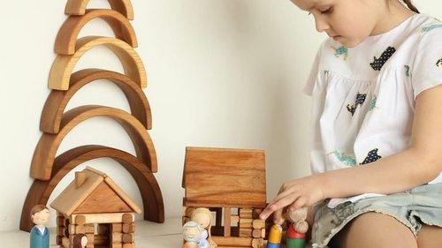 Какие лучше купить деревянные развивающие игрушки
