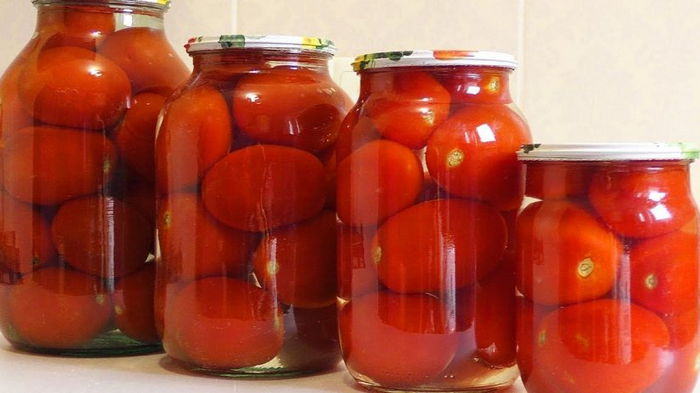 Самое время делать заготовки: рецепт медовых помидоров на зиму