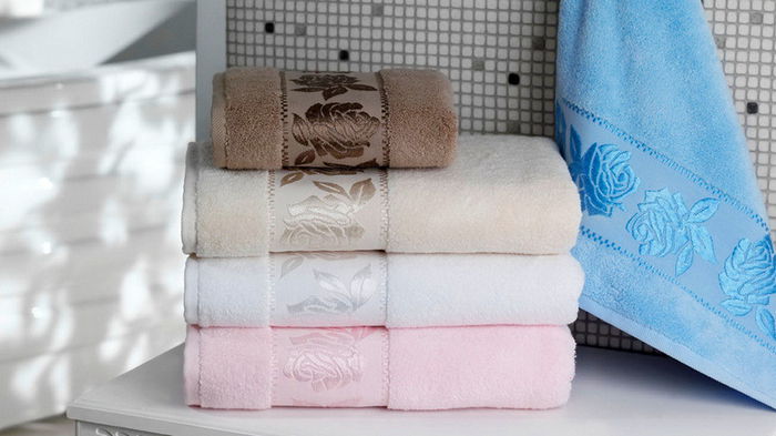 Чтобы были пушистыми: как правильно стирать полотенца