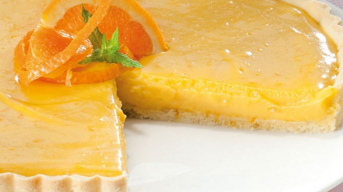 Вкуснейшая выпечка из простых ингредиентов: рецепт апельсинового пирога