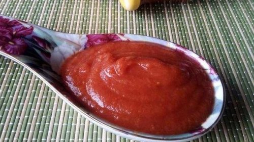 В меру острый, в меру сладкий: рецепт натурального кетчупа на зим...