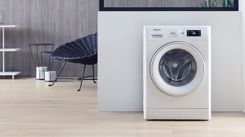 Что делать, когда стиральную машинку сильно трясет во время отжима