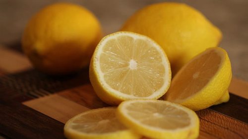 5 гениальных способов использовать кожуру лимона: вы точно будете довольны результатом