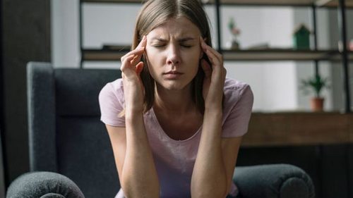 Как выжить во время приступа мигрени: эти правила вас точно спасут