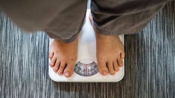 Простые правила, которые помогут вам не набрать лишний вес зимой