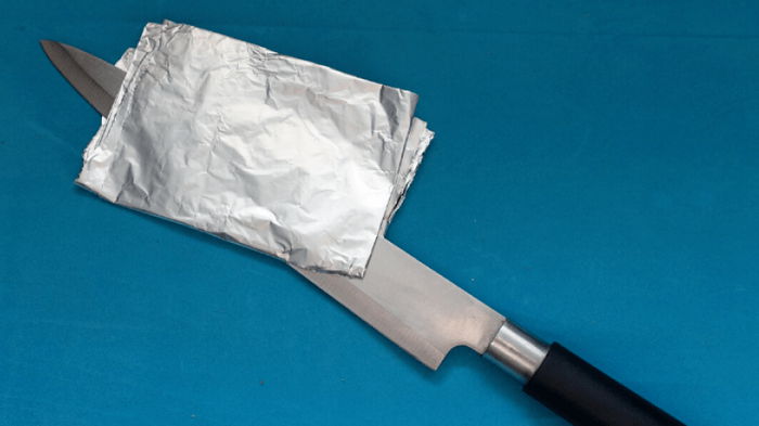 Как заточить нож фольгой: простой и доступный способ за считанные секунды