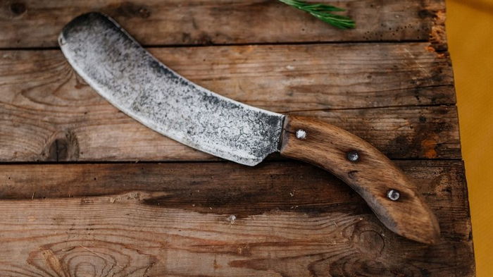 Как сделать кухонный нож острым в домашних условиях: поможет одно неожиданное средство