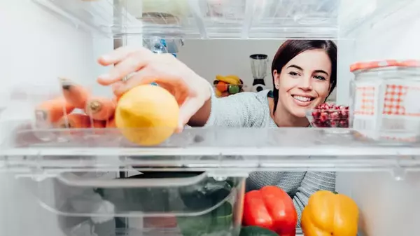Никогда не замораживайте это: 7 продуктов, которые нельзя хранить в холодильнике