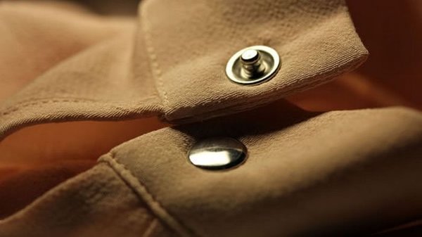 Особливості вибору кнопок для одягу