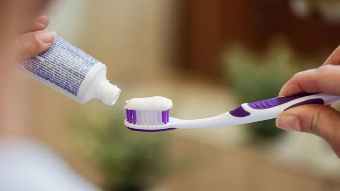 6 вещей, которые можно легко почистить старой зубной щеткой