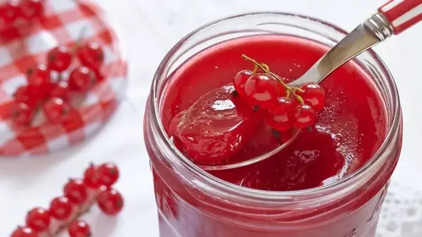 Как приготовить домашний кисель с ягодами