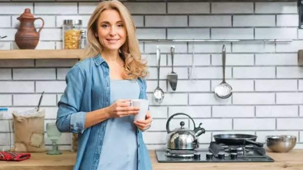 Немедленно уберите эти 11 вещей от кухонной плиты: это очень опасно