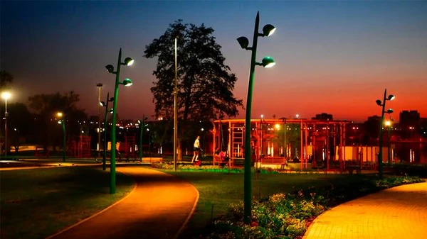 Алюминиевые опоры освещения: в чем их особенности