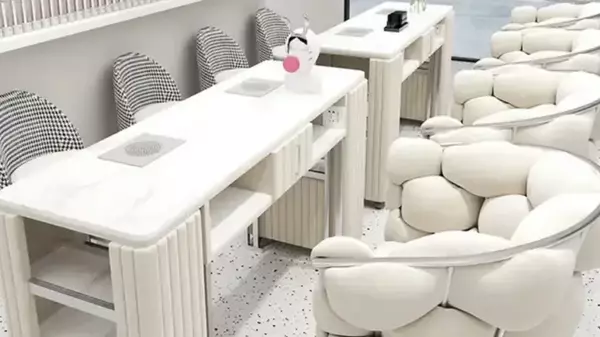 Як обрати манікюрний стіл: практичні поради для майстрів і власників салонів