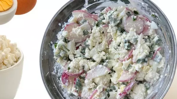 Полезно и вкусно: салат с редисом