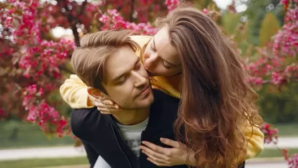 Наконец-то здоровая любовь: у этих 5 знаков Зодиака начинается новый романтический этап